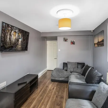 Town Centre Double Private