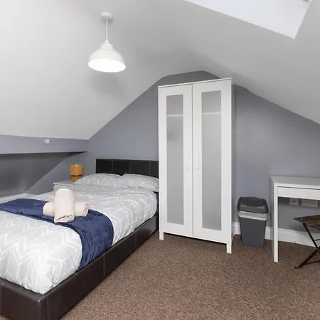 Town Centre Double Private